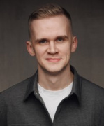 Гречковский	 Александр Олегович