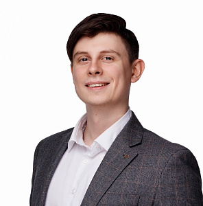 Максим Лягушкин 