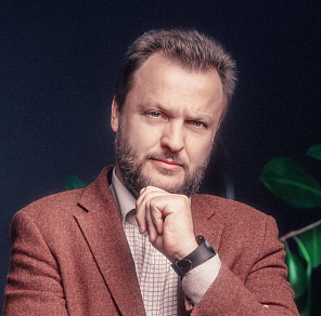 Роман Митронов