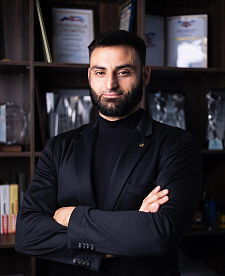 Власенко Тимур Георгиевич