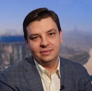 Александр Баталов