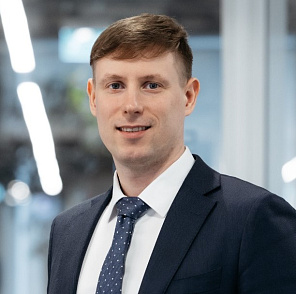 Андрей Бахмутов