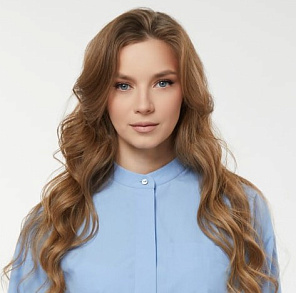 Анна Бажукова 