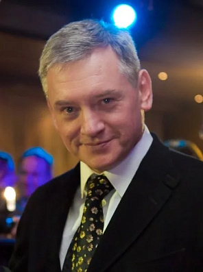 Валерий Артемьев