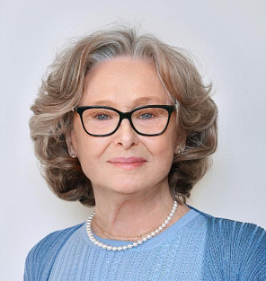 Надежда Косарева 