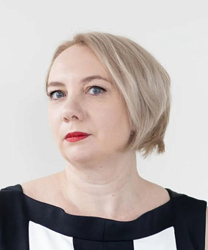 Яна Максимова