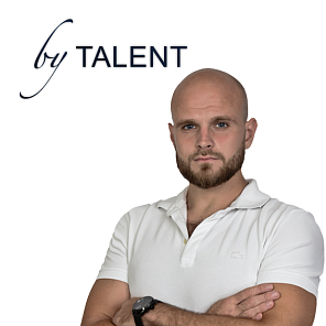 Роман Нестеренко