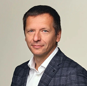 Сергей Пахомов